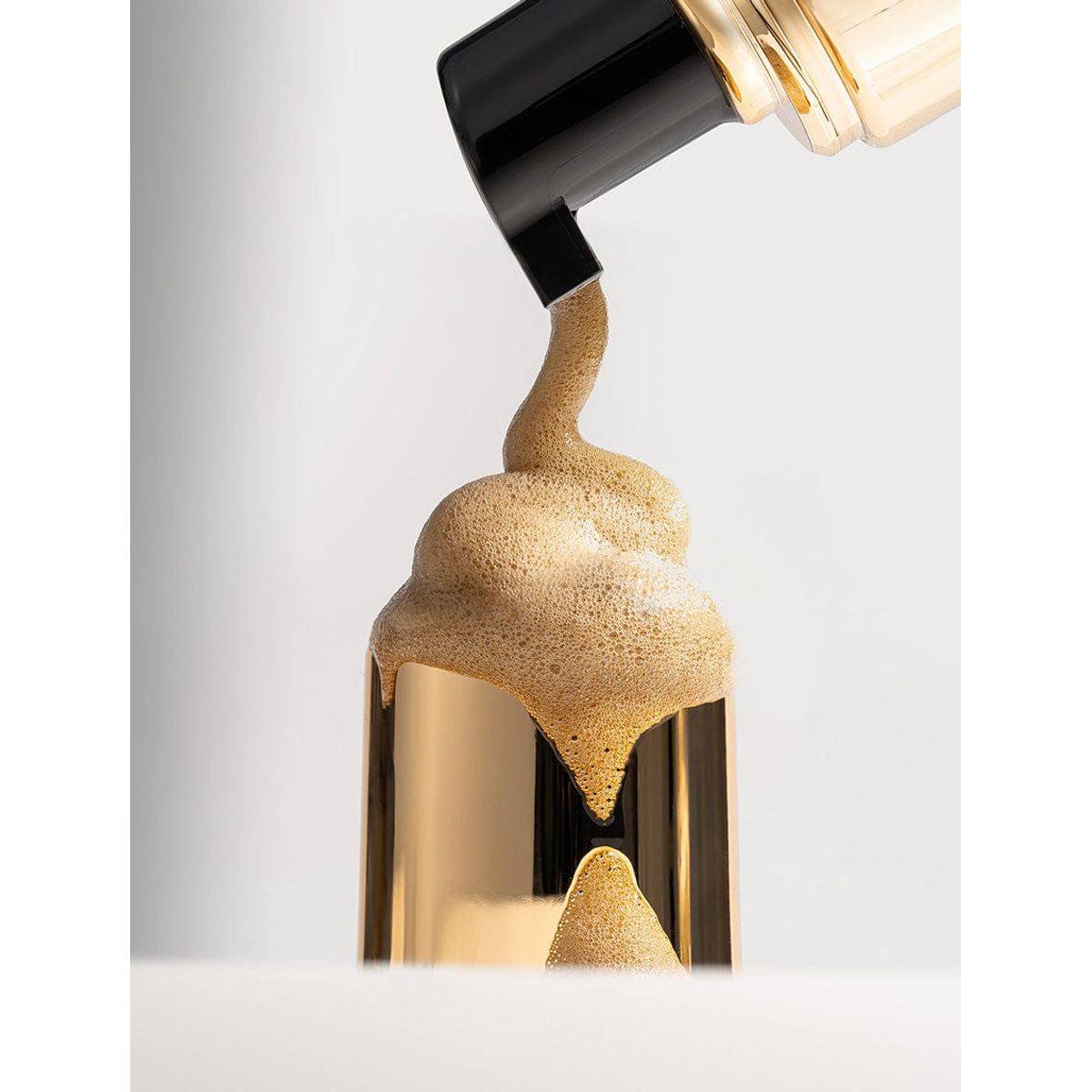 Bondi Sands Self Tanning Foam Liquid Gold 200ml - Image 9