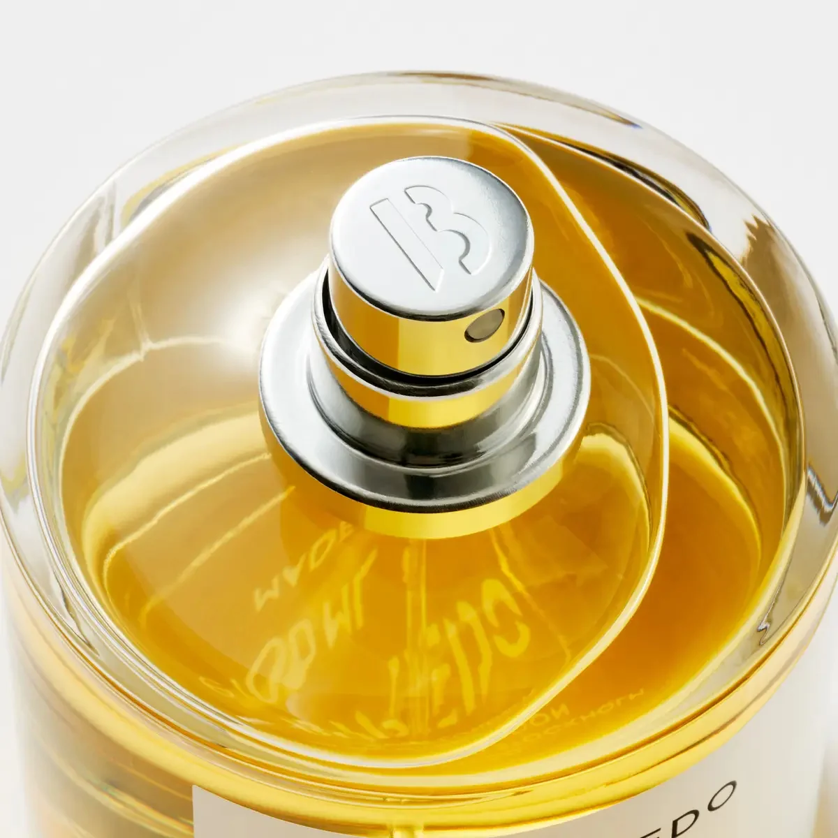 Byredo Mumbai Noise Eau de Parfum 100ml - Image 3
