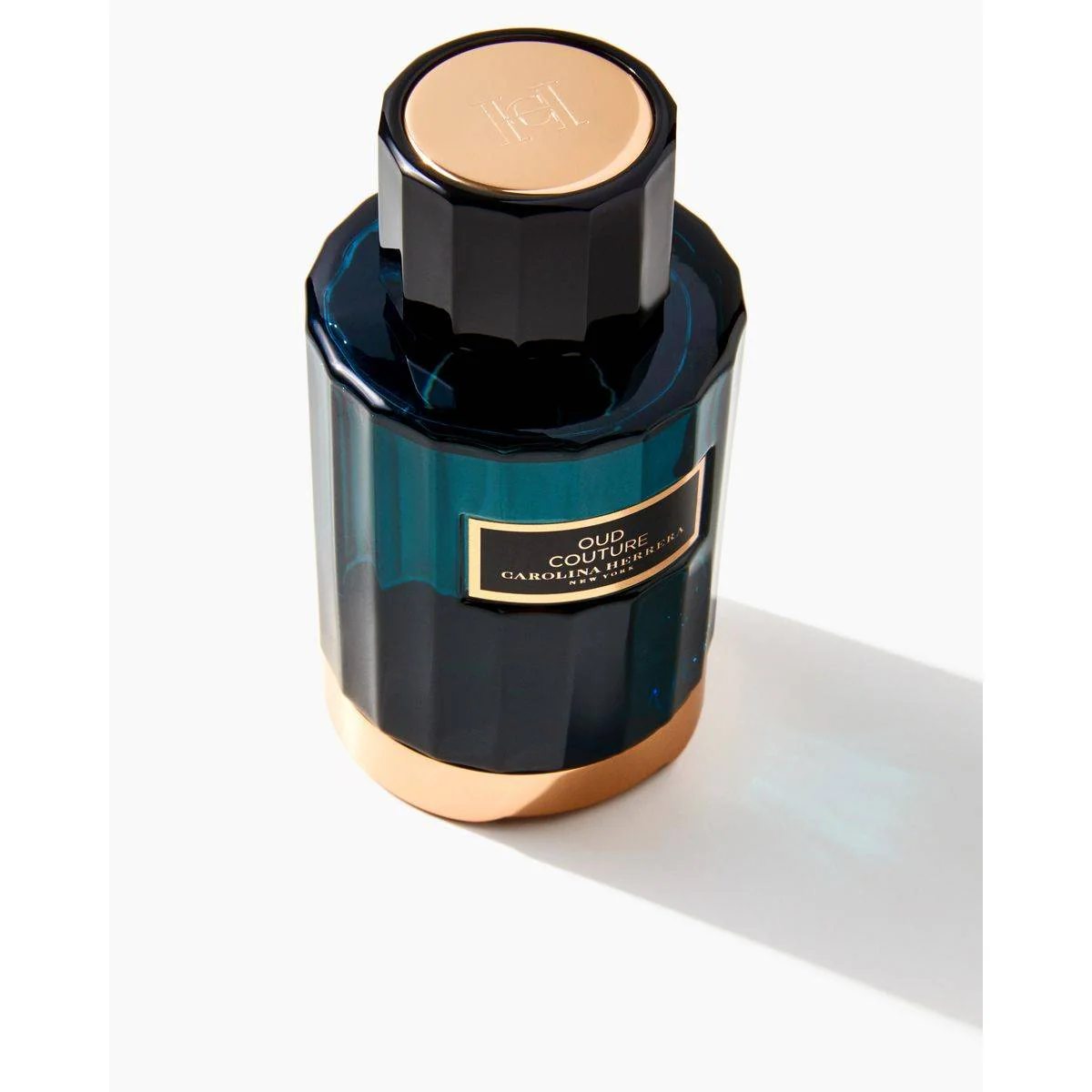 Carolina Herrera Oud Couture Eau de Parfum 100ml - Image 5