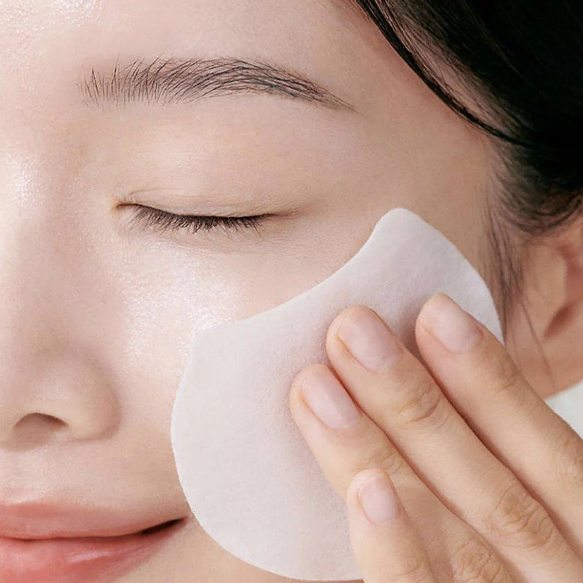 Celimax Pore + Dark Spot Brightening 40 Pads - Image 9