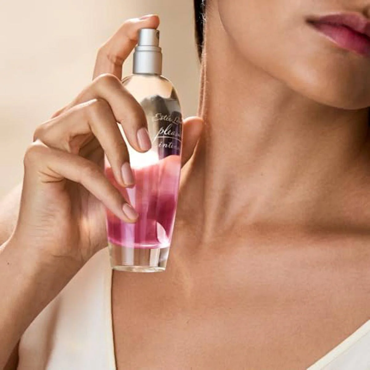Estee Lauder Pleasures Intense Eau de Parfum 100ml - Image 2