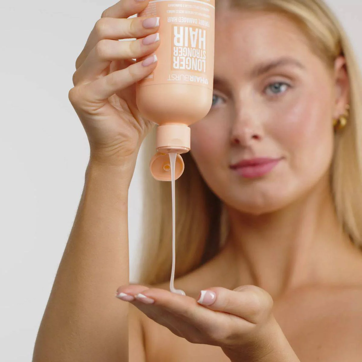 Hairburst Dry Damaged Hair Conditioner 350ml - Image 6