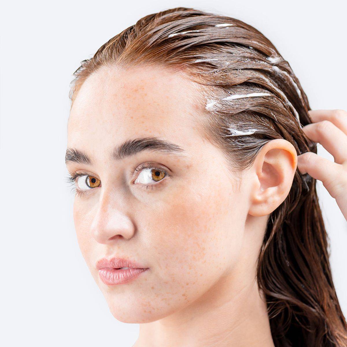 Hairburst Exfoliating Scalp Scrub 150ml - Image 2