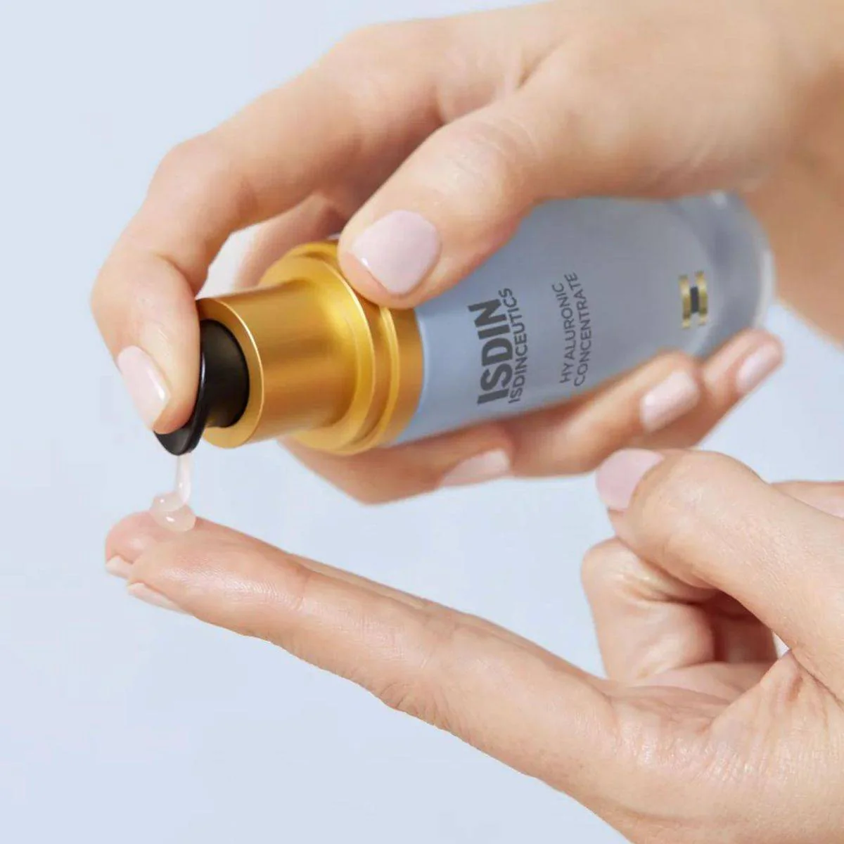 Isdin Isdinceutics Hyaluronic Concentrate Serum 30ml - Image 4