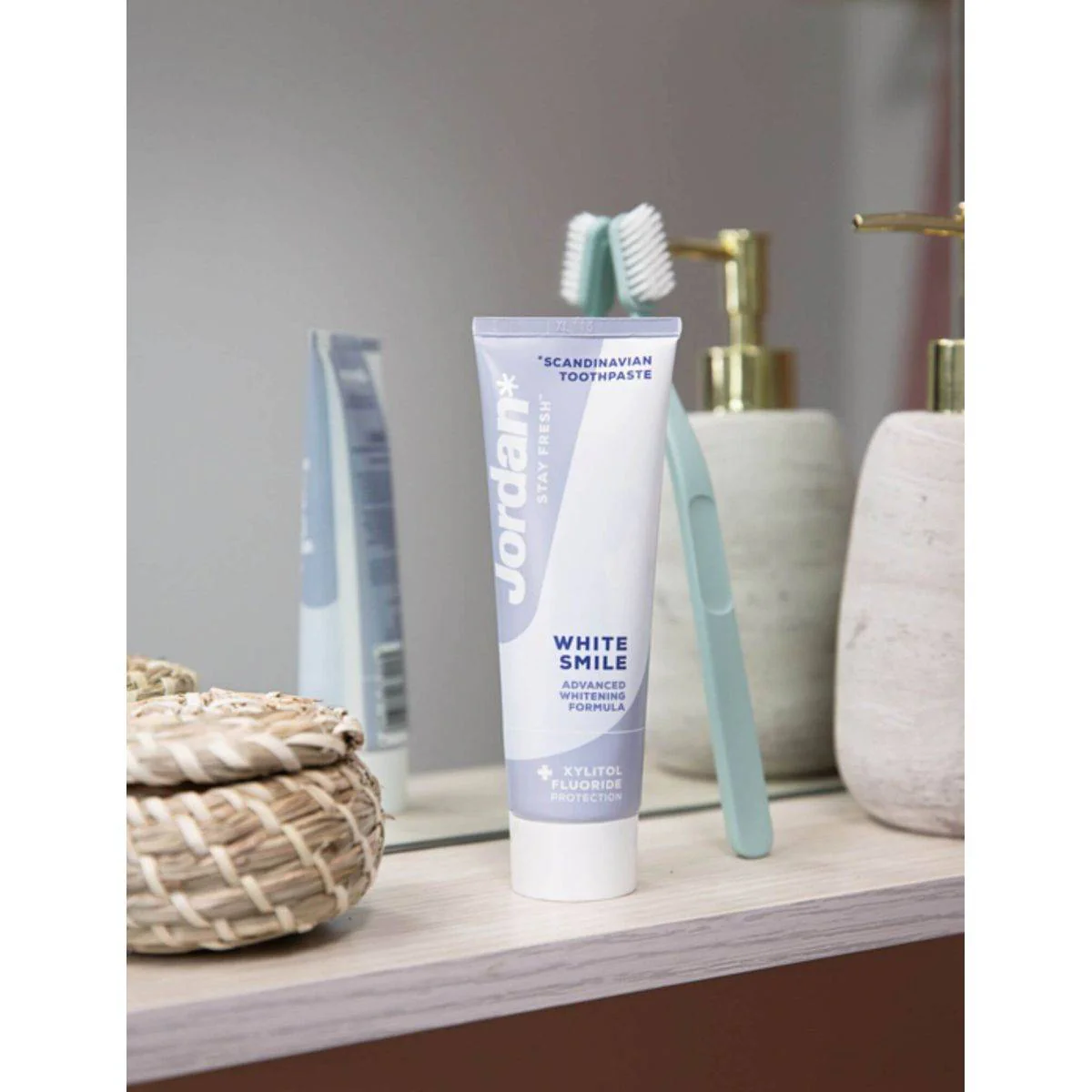 Jordan Toothpaste White Smile 75ml - Image 3