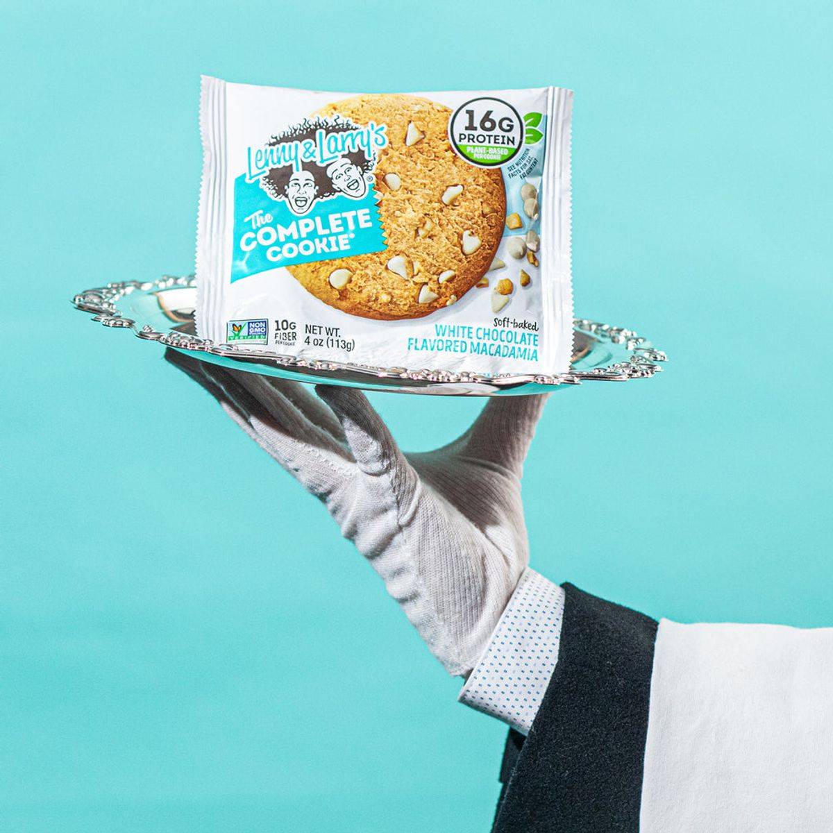 Lenny & Larrys The Complete Cookie White Chocolate Macadamia 113g - Image 2