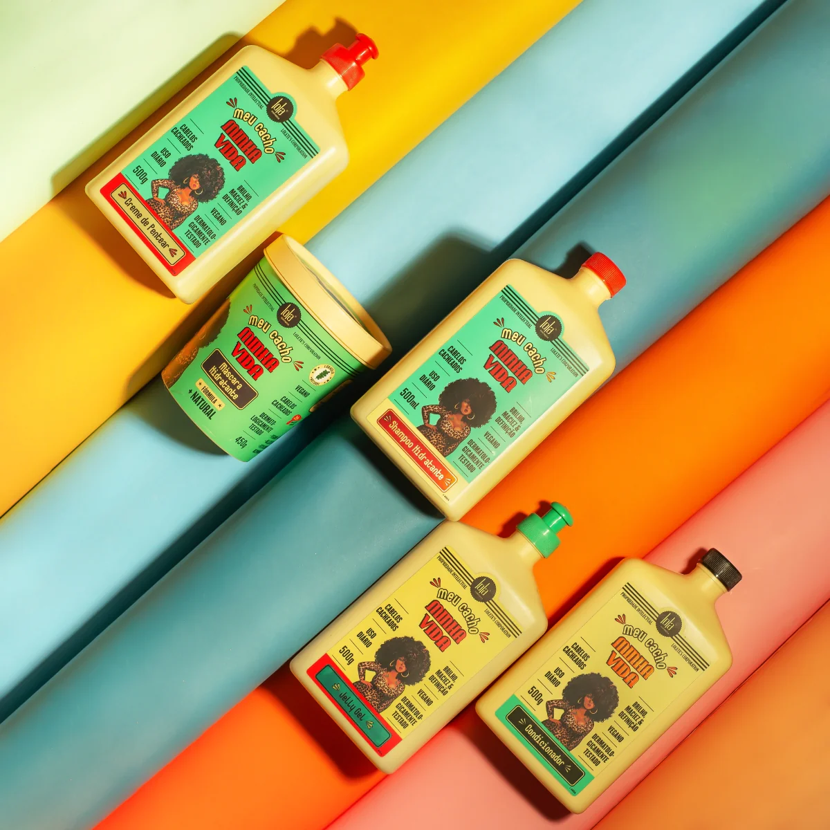 Lola From Rio Meu Cacho Minha Vida Moisturising Shampoo 500ml - Image 4