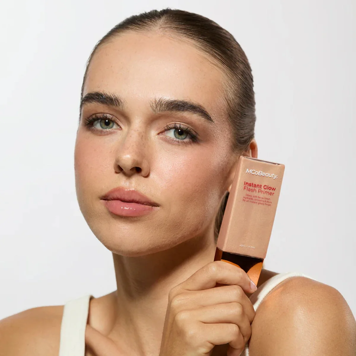 MCoBeauty Instant Glow Flash Primer - Image 3