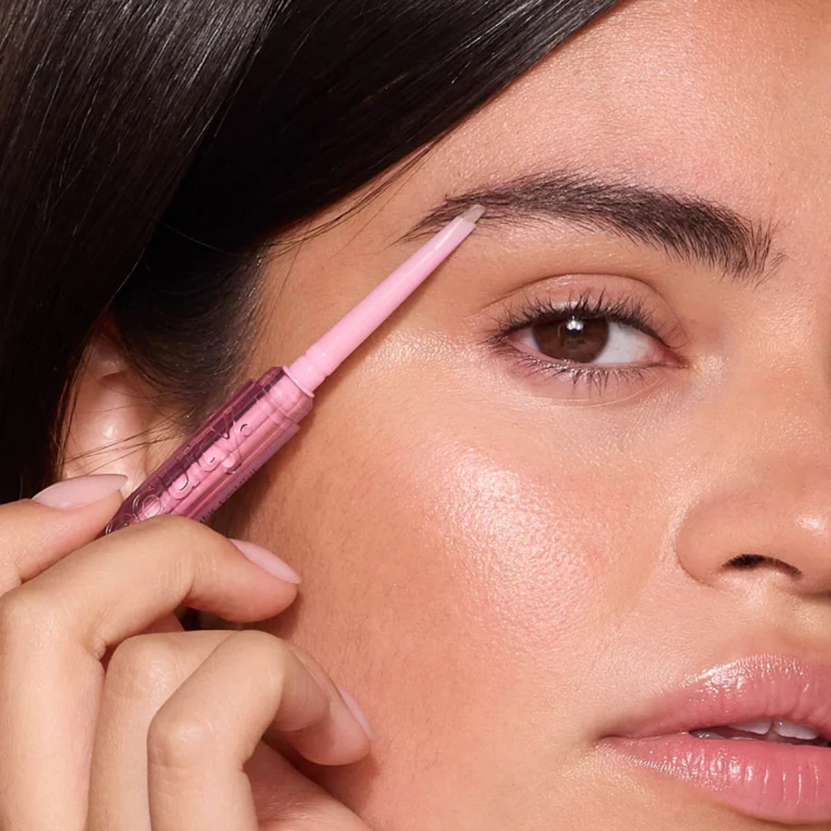 MCoBeauty XtendBrows Shape & Sculpt Pencil Light/Medium - Image 3