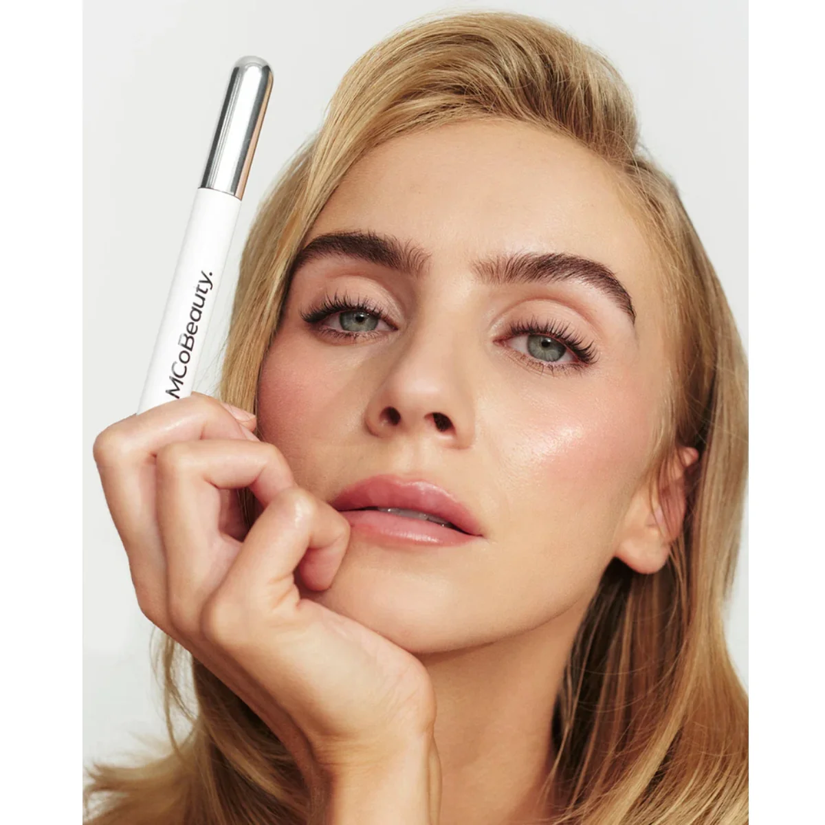 MCoBeauty XtendLash Tubing Mascara - Image 3