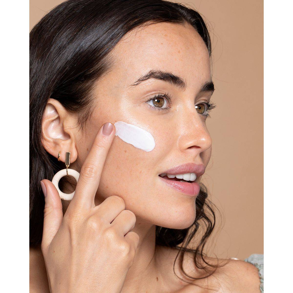 Natio Ageless Daily Moisturiser UVA & UVB Protection SPF50+ 75g - Image 9