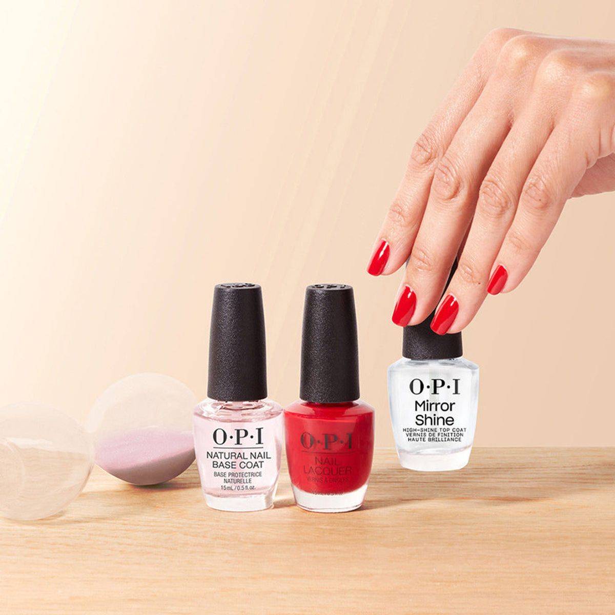 OPI Classic Lacquer Top Coat Brilliant 15ml - Image 3