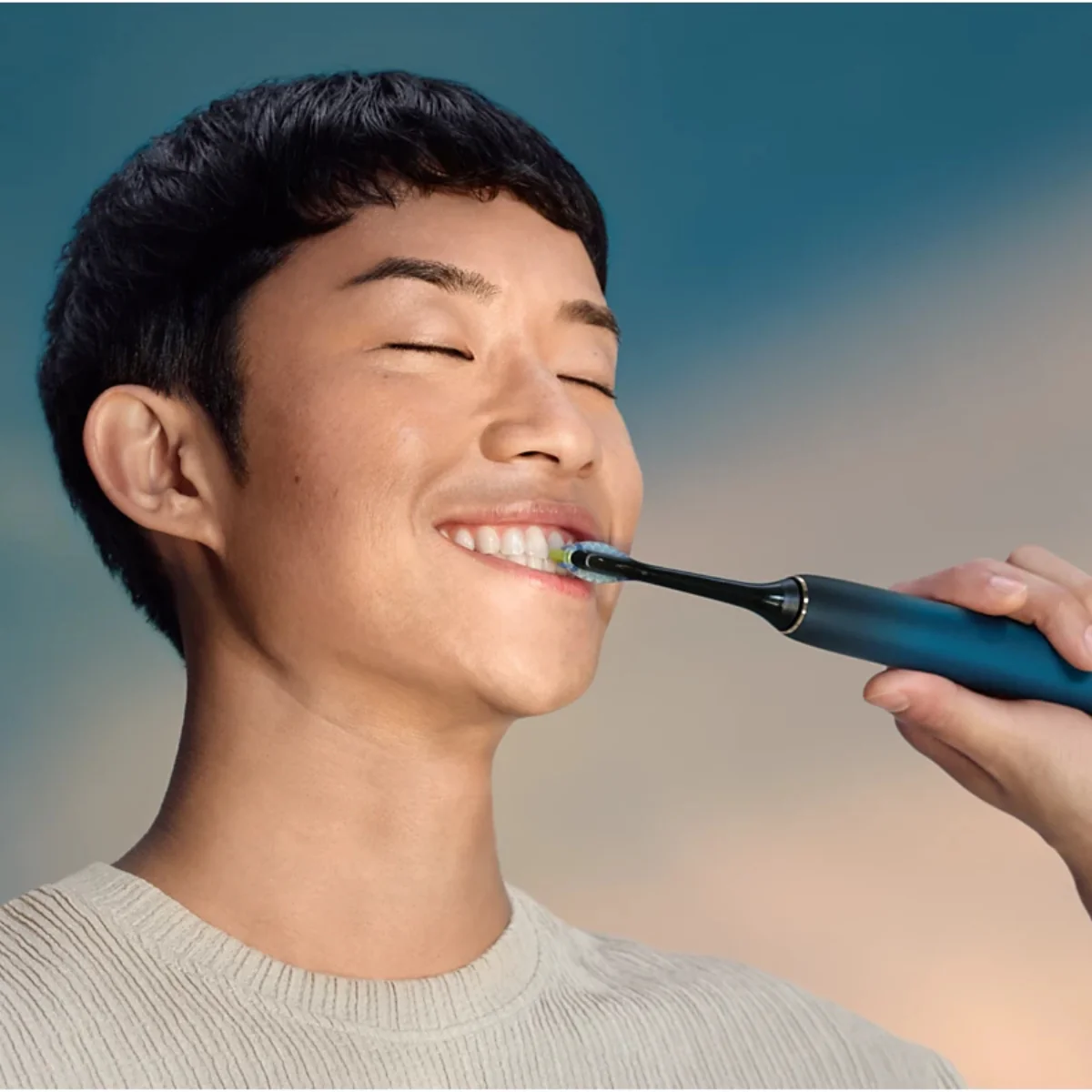 Philips Sonicare Electric Toothbrush Rechargeable Diamond Clean Special Edition 9000 Blue HX9911/92 - Image 6