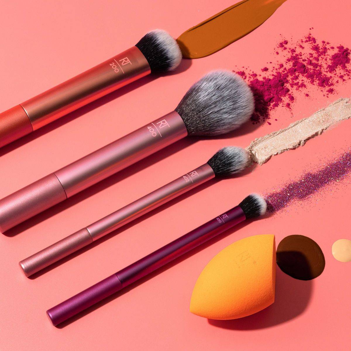 Real Techniques Makeup Brush Everyday Essentials Set 5 Pieces - Image 6