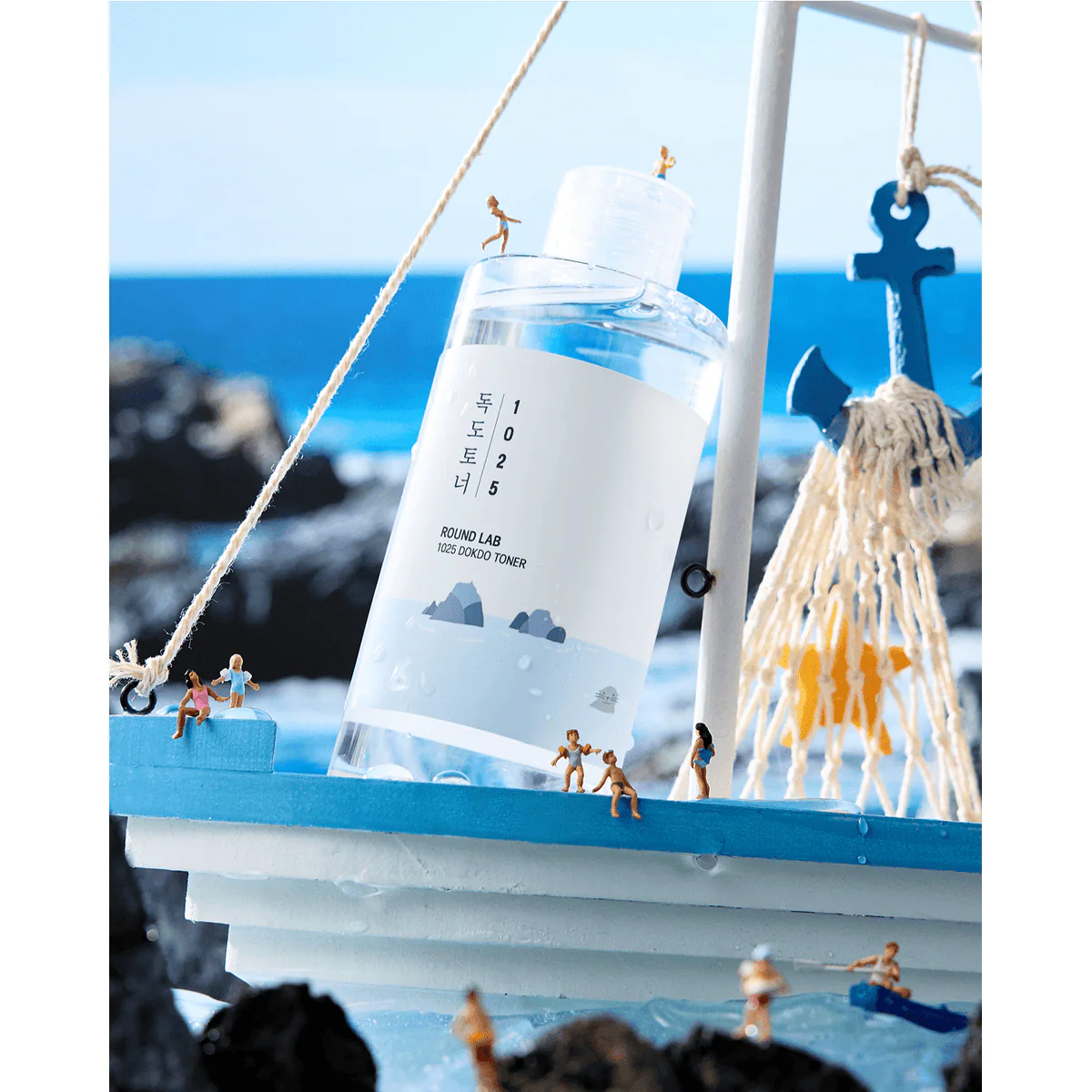 Round Lab 1025 Dokdo Toner 200ml - Image 3