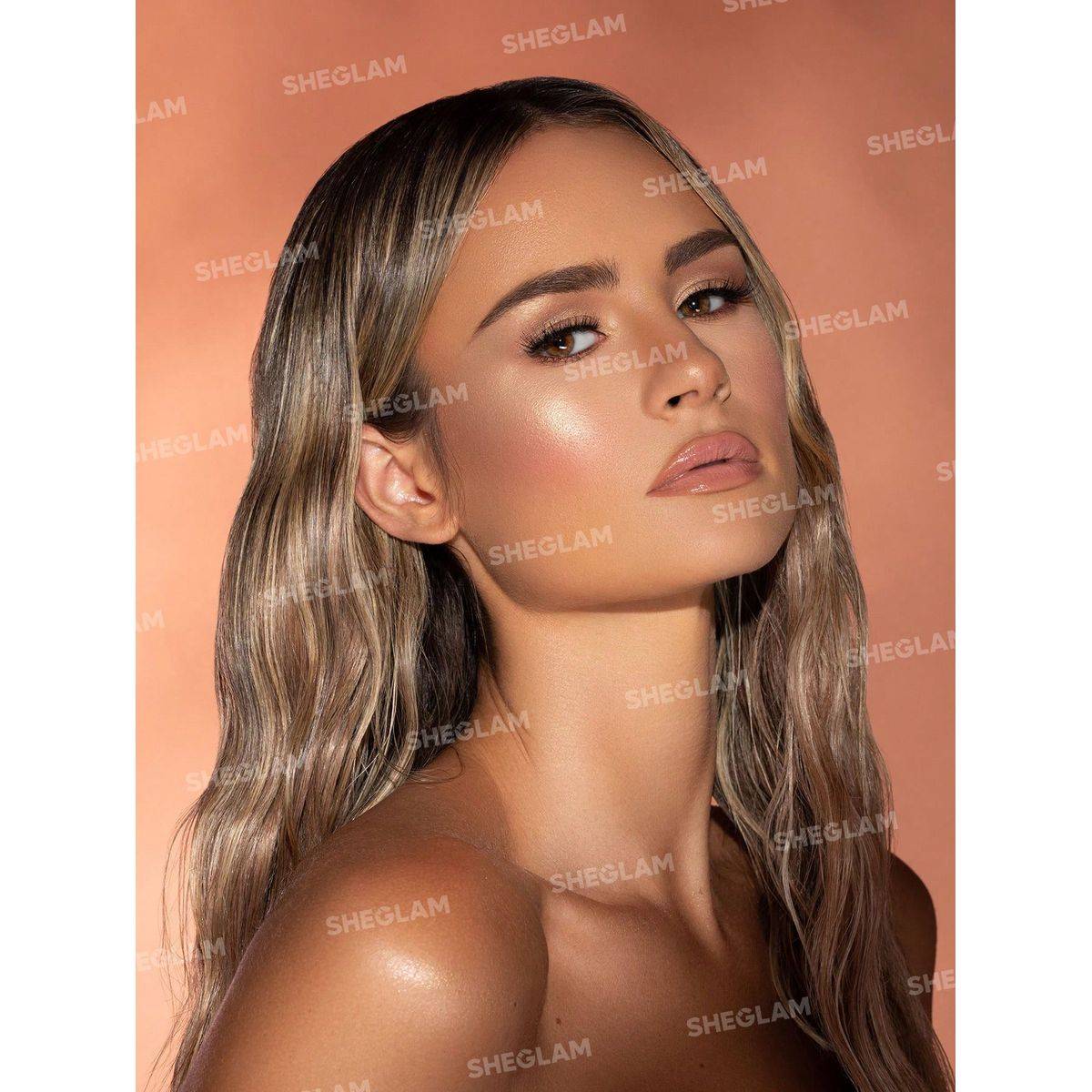 Sheglam Glow Bloom Liquid Highlighter Tea Cake 5.2ml - Image 5