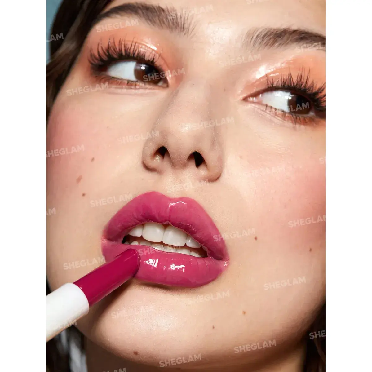 Sheglam Pout Perfect Shine Lip Plumper Spring
Fever 2g - Image 6