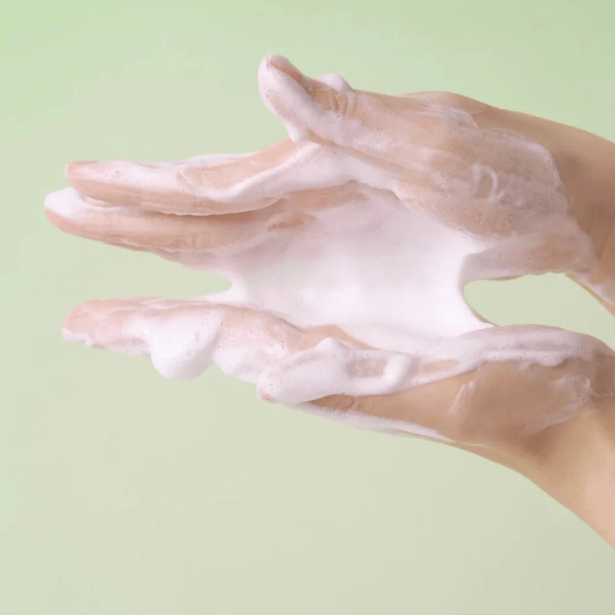 Skin1004 Madagascar Centella Tea Trica BHA Foam 125ml - Image 3
