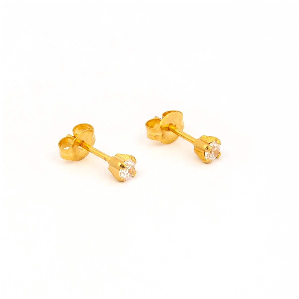 Studex Gold Plated 3mm Cubic Zirconia - Image 4