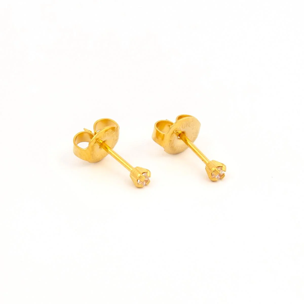 Studex Gold Plated Tiffany 2mm Cubic Zirconia Kits - Image 3