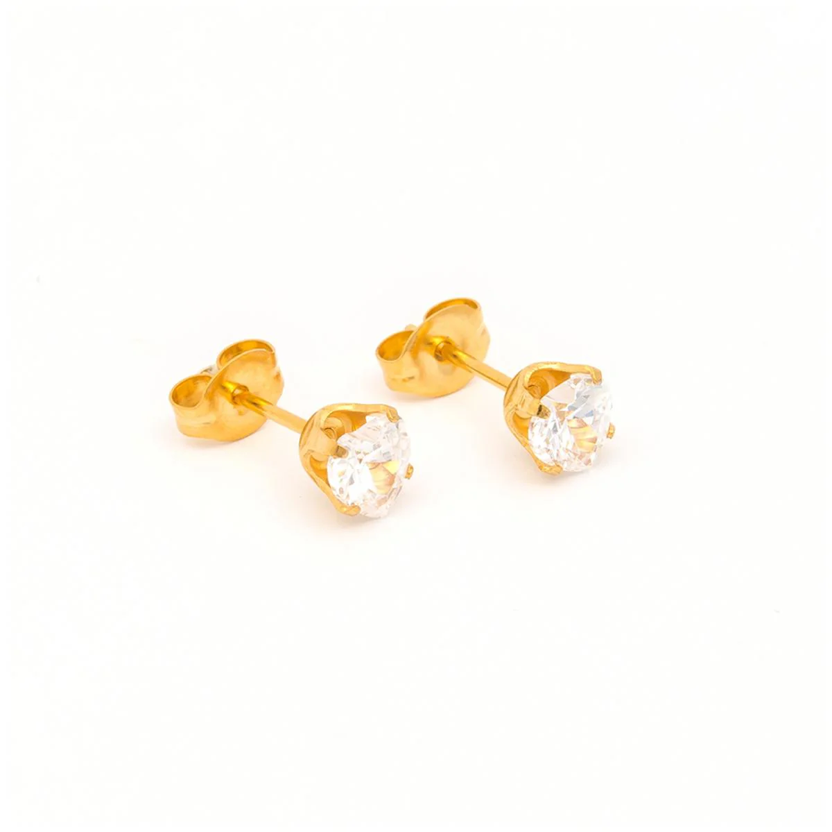 Studex Gold Plated Tiffany 5x5mm Cubic Zirconia Heart - Image 4