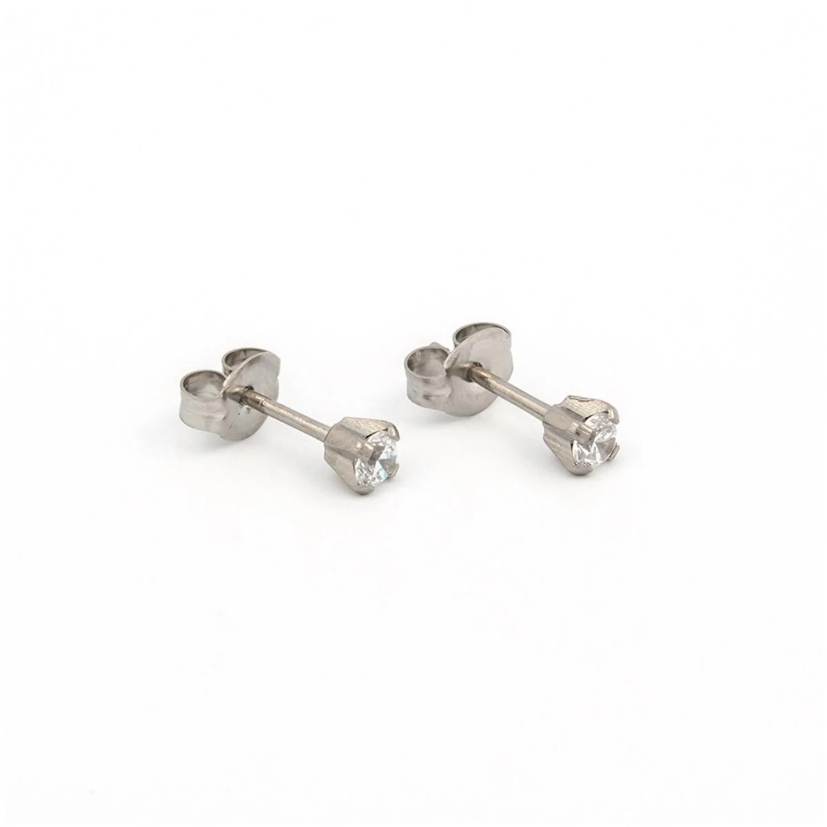 Studex Stainless Steel Tiffany 3mm Cubic Zirconia - Image 3