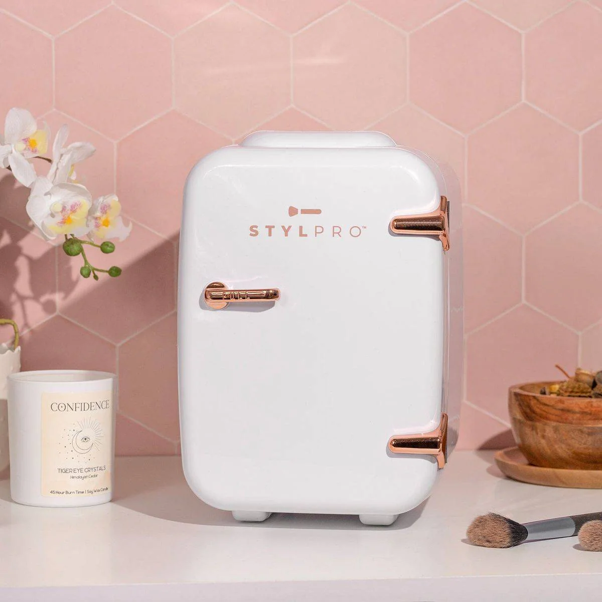 Stylpro Mini Beauty Fridge Rose Gold 4L - Image 5