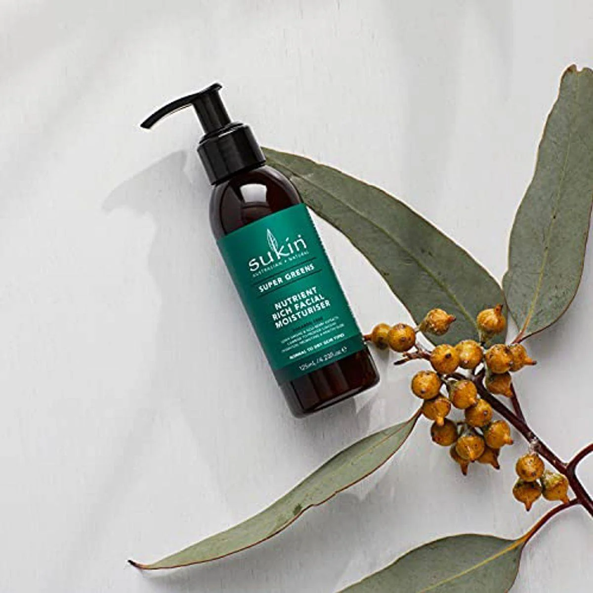 Sukin Super Greens Nutrient Rich Facial Moisturiser 125ml - Image 2