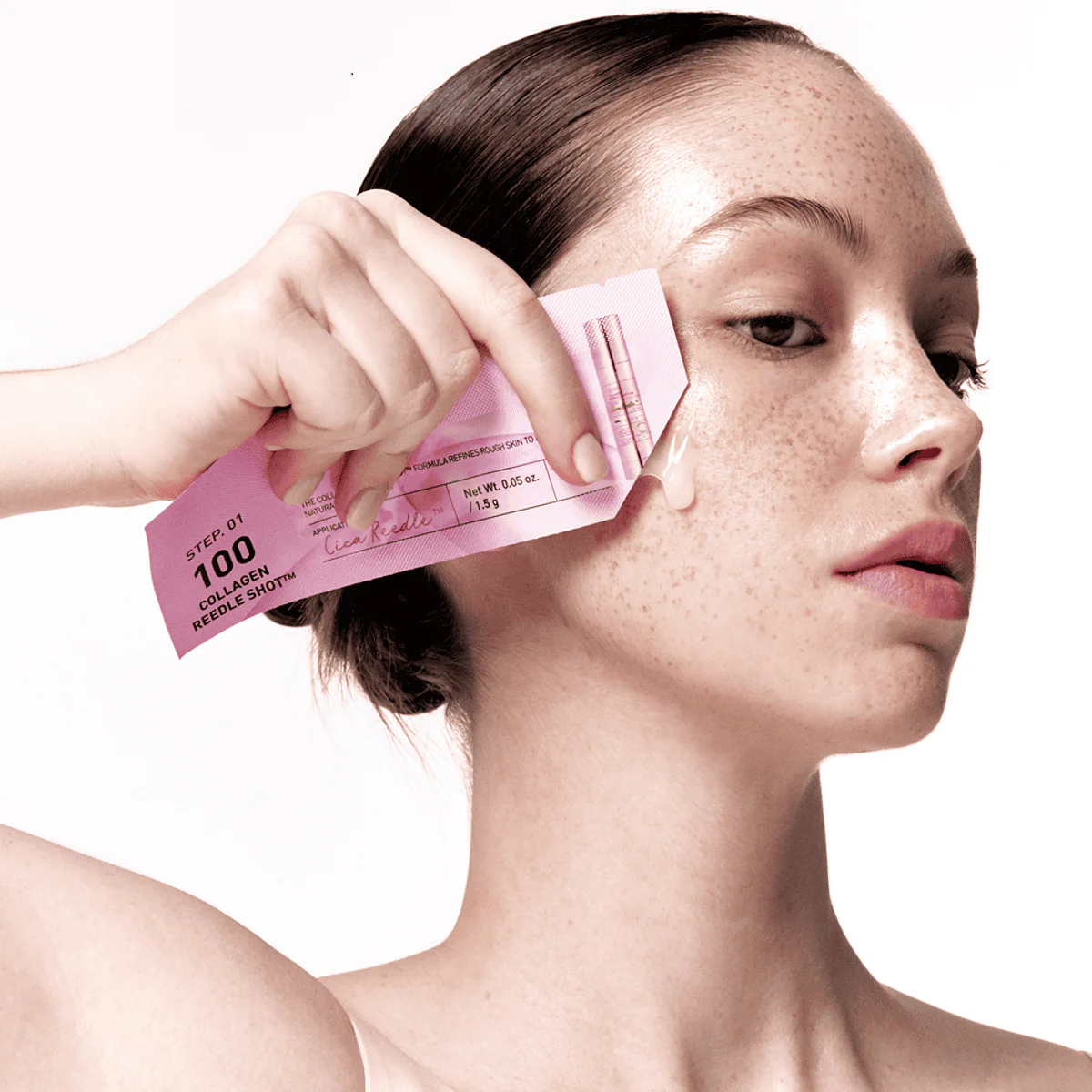 VT Cosmetics Reedle Shot Collagen 100 2 Step Hydrogel Mask - Image 3